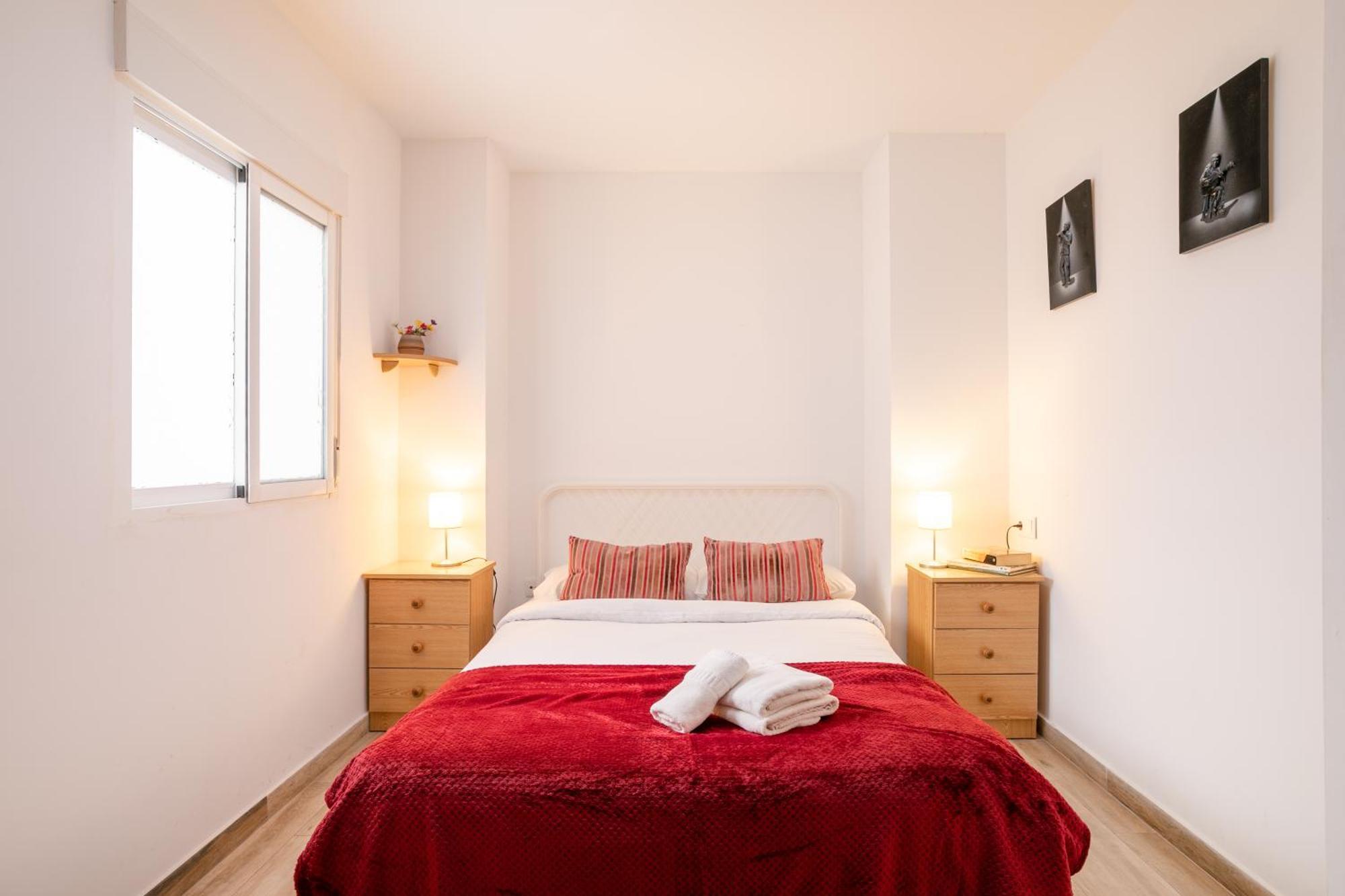 Apartamentos Centricos De San Leandro Alicante Exterior photo