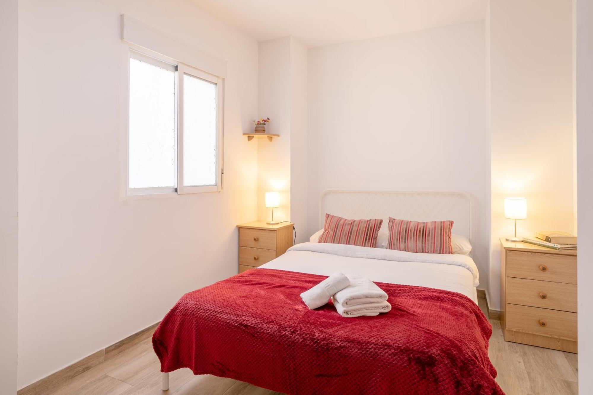 Apartamentos Centricos De San Leandro Alicante Exterior photo
