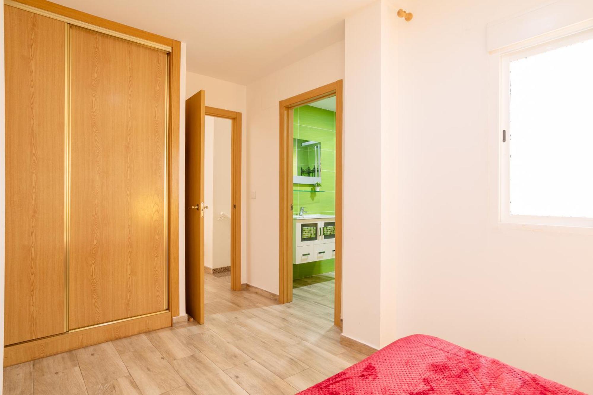 Apartamentos Centricos De San Leandro Alicante Exterior photo